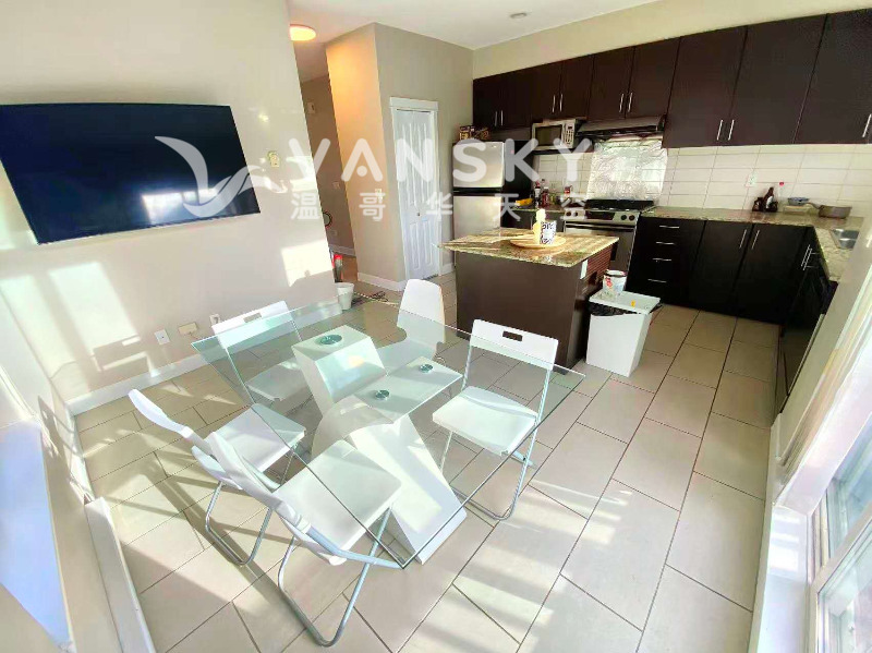 260325004249_9551 Ferndale Dining.jpg